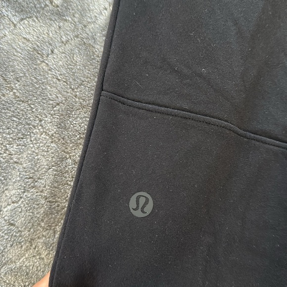 Lululemon Discipline Pant HEMMED Size small - Picture 5 of 6